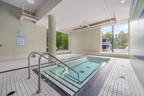 608-5900 Alderbridge Way, Richmond, BC 