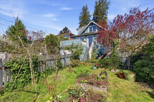 706 24Th Avenue W, Vancouver, BC 