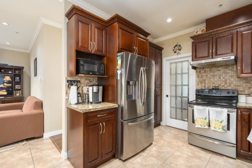 36 54 Avenue E, Vancouver, BC 