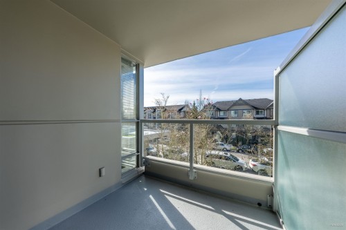 228-9373 Hemlock Drive, Richmond, BC - Outdoor With Balcony With Exterior