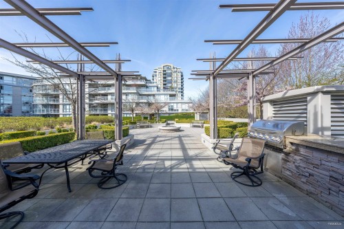 228-9373 Hemlock Drive, Richmond, BC - Outdoor
