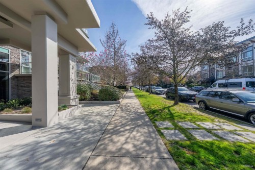 228-9373 Hemlock Drive, Richmond, BC - Outdoor