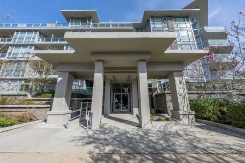 228-9373 Hemlock Drive, Richmond, BC - Outdoor With Balcony