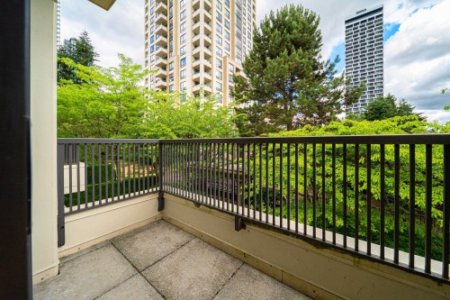 8-4333 Central Boulevard, Burnaby, BC 