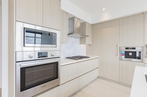 4907-4730 Lougheed Highway, Burnaby, BC 