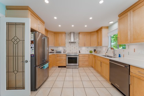 4432 Graveley Street, Burnaby, BC 