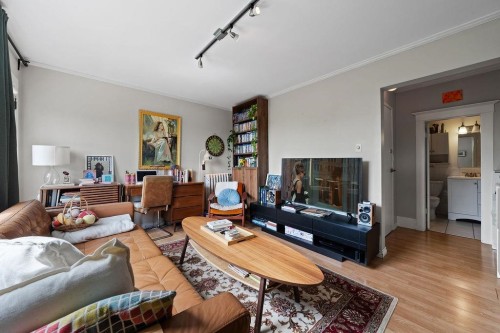 2245 Stephens Street, Vancouver, BC 