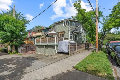 2245 Stephens Street, Vancouver, BC 
