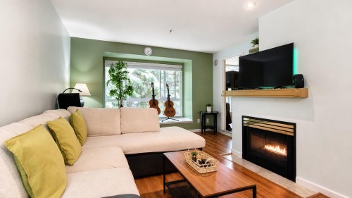 333-1252 Town Centre Boulevard  Coquitlam, BC V3B 7R7