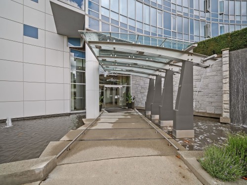 2805-4189 Halifax Street  Burnaby, BC V5C 0H9