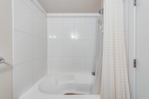 101-5568 Kings Road, Vancouver, BC 