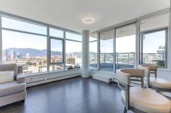 1404-138 1st Avenue W Vancouver, BC V5Y 0H5