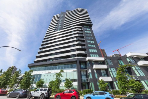 1208-4433 Alaska Street  Burnaby, BC V5C 5T3