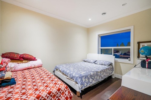 1838 49Th Avenue E, Vancouver, BC - Indoor Photo Showing Bedroom