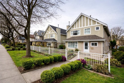 1407 12Th Avenue E, Vancouver, BC 