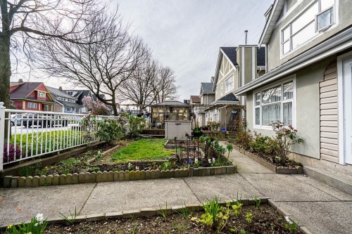 1407 12Th Avenue E, Vancouver, BC 
