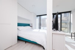 703-1133 Hornby Street  Vancouver, BC V6Z 1W1