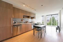 1011-8988 Patterson Road  Richmond, BC V6X 0R2