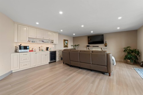 2268 Leclair Drive, Coquitlam, BC 