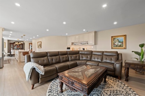 2268 Leclair Drive, Coquitlam, BC 