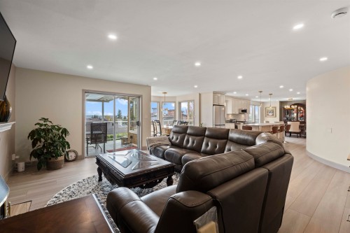 2268 Leclair Drive, Coquitlam, BC 
