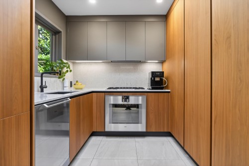 2968 Mathers Crescent, West Vancouver, BC 