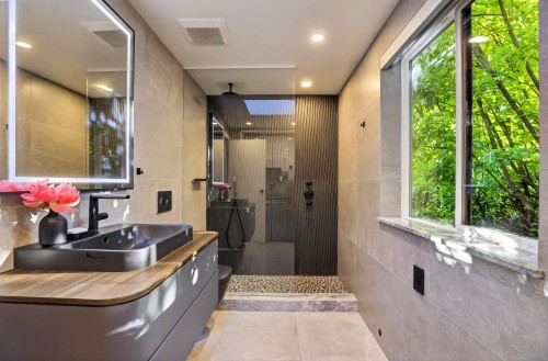 2968 Mathers Crescent, West Vancouver, BC 