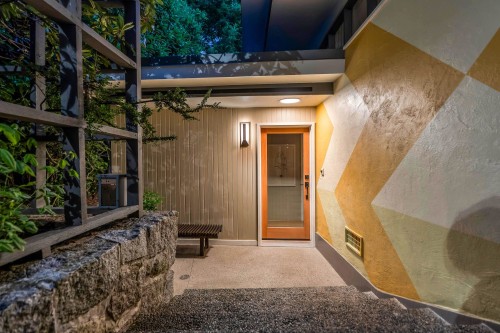 2968 Mathers Crescent, West Vancouver, BC 
