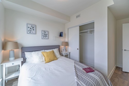 1-8599 River District Crossing, Vancouver, BC 
