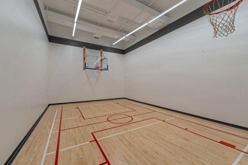 1-8599 River District Crossing, Vancouver, BC 
