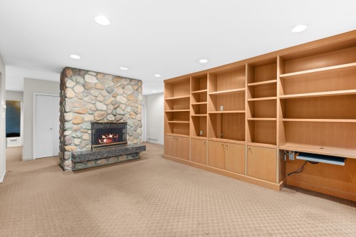 6297 Mackenzie Street, Vancouver, BC 