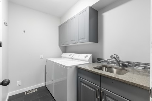 6297 Mackenzie Street, Vancouver, BC 