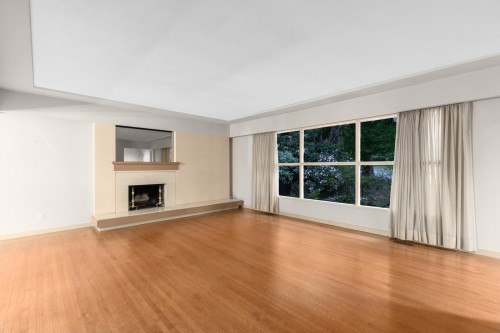 6297 Mackenzie Street, Vancouver, BC 