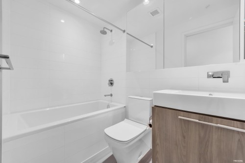 3202-1955 Alpha Way, Burnaby, BC 