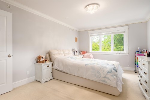 1479 Mathers Avenue, West Vancouver, BC 