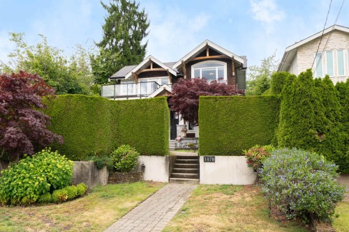 1479 Mathers Avenue, West Vancouver, BC 