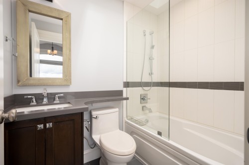 1479 Mathers Avenue, West Vancouver, BC 