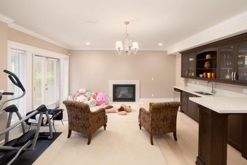 1479 Mathers Avenue, West Vancouver, BC 