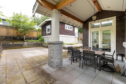 1479 Mathers Avenue, West Vancouver, BC 