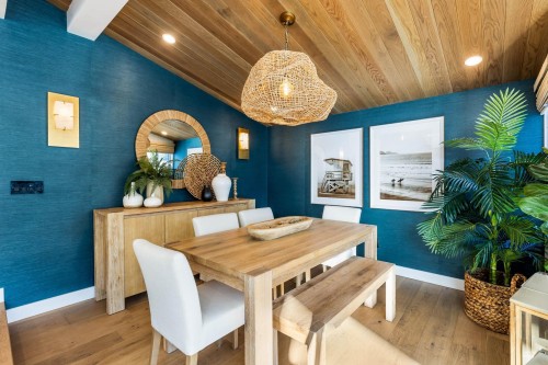 184 Turtlehead Road, Belcarra, BC - Indoor Photo Showing Dining Room