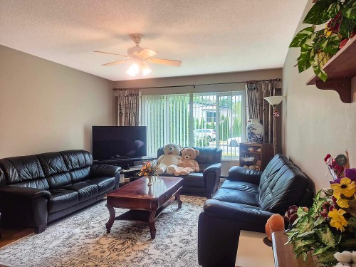 807 Greene Street  Coquitlam, BC V3C 2B9