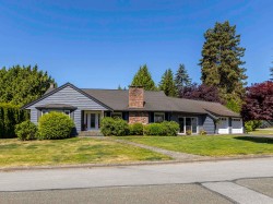 12 Sennok Crescent  Vancouver, BC V6N 2E4