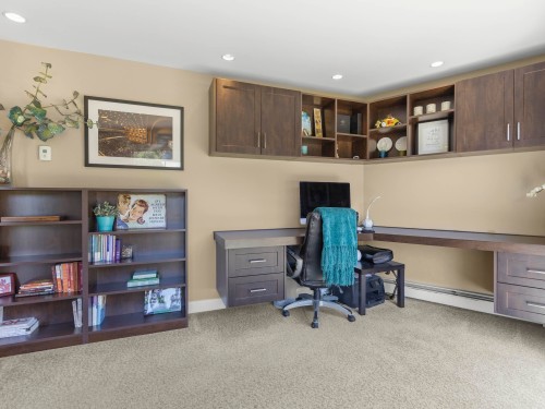 12 Sennok Crescent, Vancouver, BC 