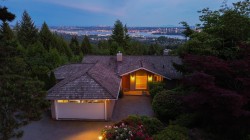 1440 Sandhurst Place  West Vancouver, BC V7S 2P3