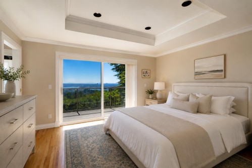 1440 Sandhurst Place, West Vancouver, BC 