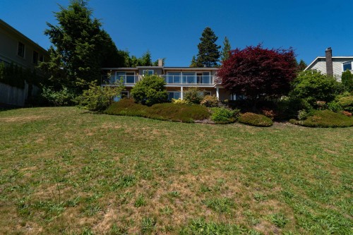 1440 Sandhurst Place, West Vancouver, BC 