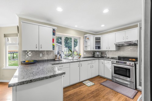 6227 Crescent Place, Delta, BC 
