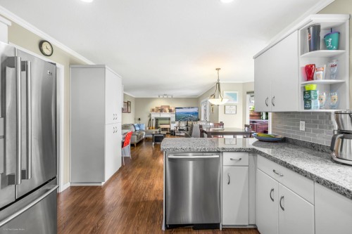 6227 Crescent Place, Delta, BC 