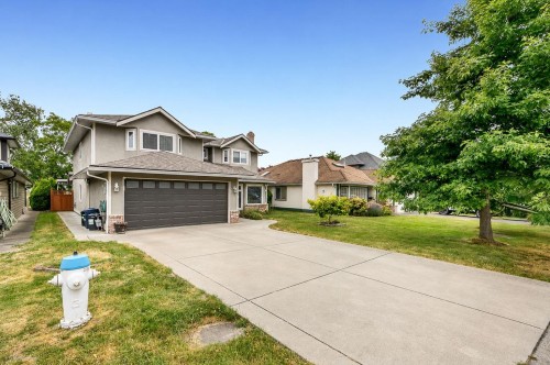 6227 Crescent Place, Delta, BC 