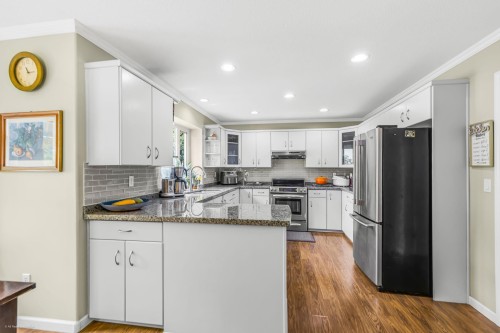 6227 Crescent Place, Delta, BC 